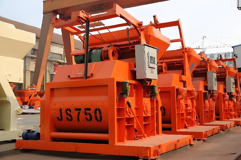 Бетонный смеситель JS750